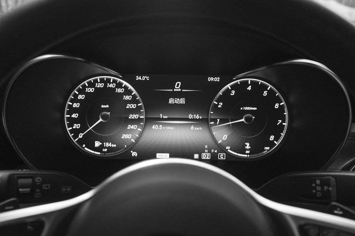Record a Corrected Vehicle Mileage Entry Without Losing the Original